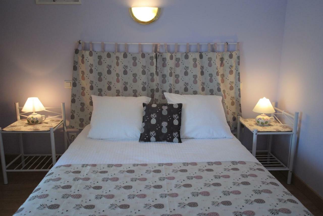 Bed and Breakfast La Janenquelle Sarry  Zewnętrze zdjęcie