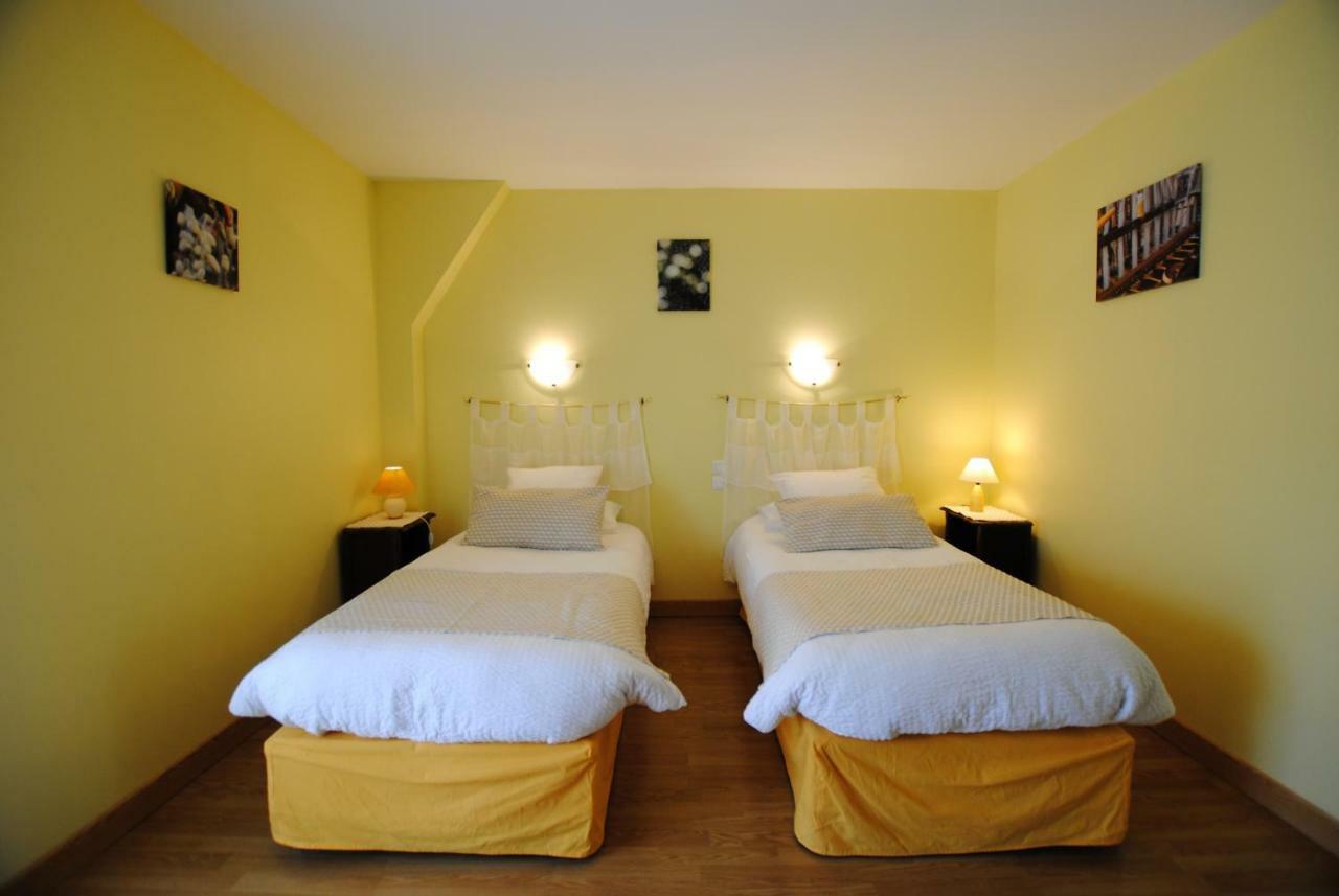 Bed and Breakfast La Janenquelle Sarry  Zewnętrze zdjęcie