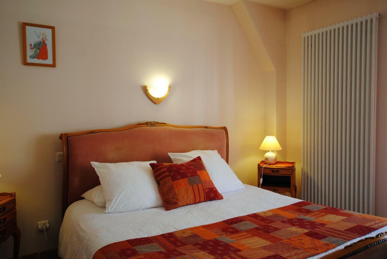 Bed and Breakfast La Janenquelle Sarry  Zewnętrze zdjęcie